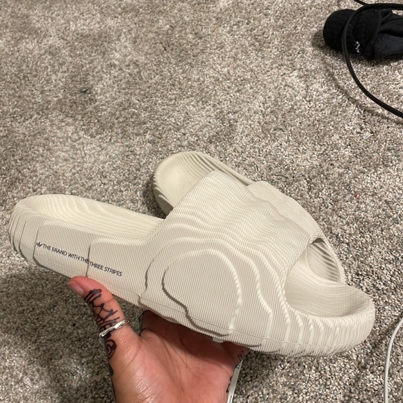 brand new addidas adillete sandals bone - Picture 2 of 2